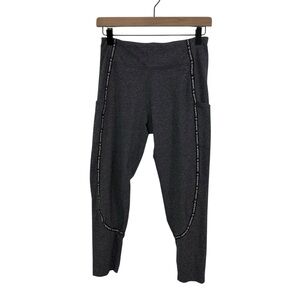 Calvin Klein Performance Stretch Gray Capri Length Leggings Size Medium